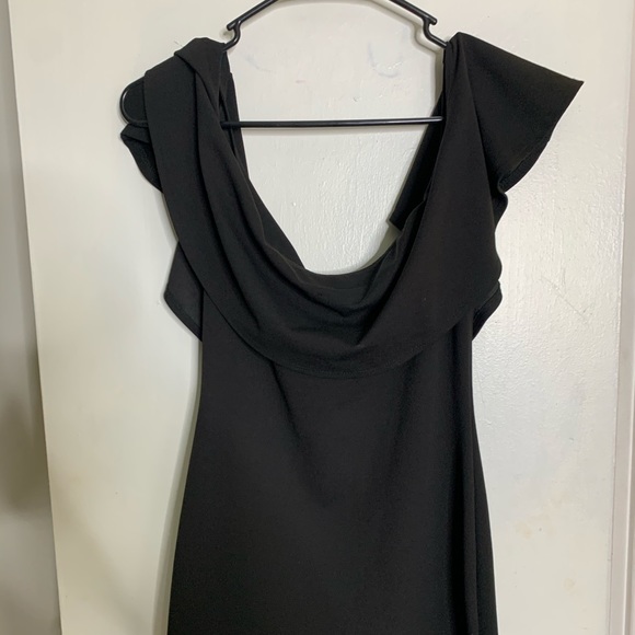 Dress - Picture 1 of 2